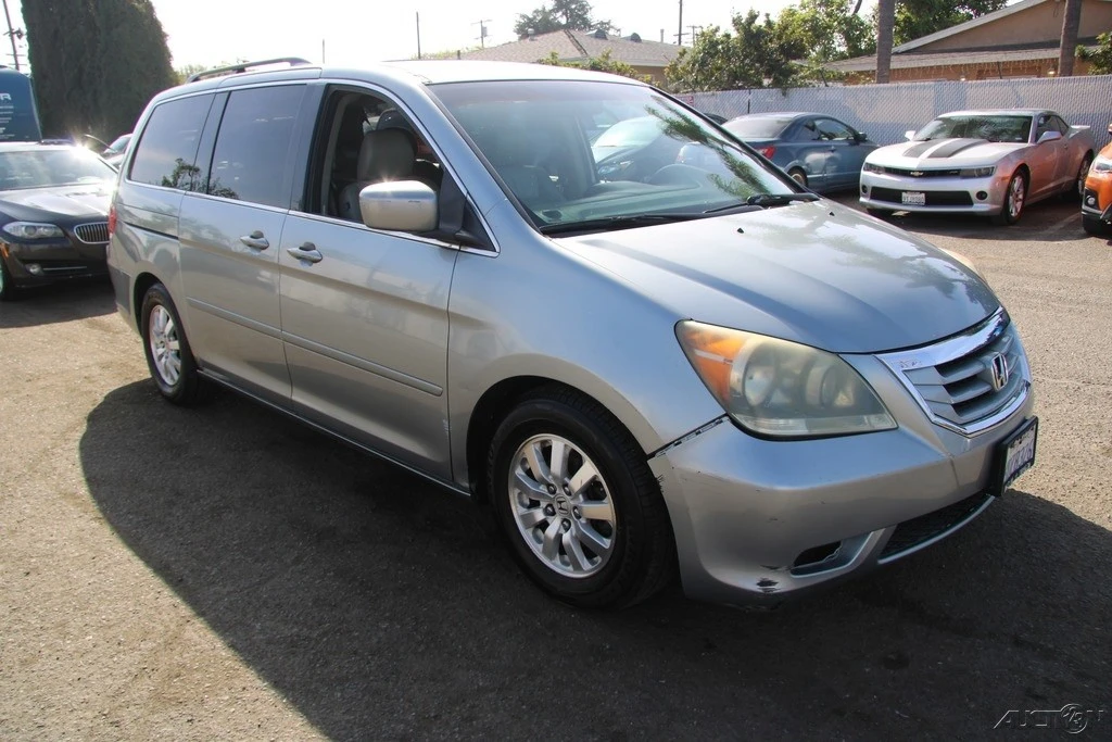 2008 Honda Odyssey - Image 10 of 21