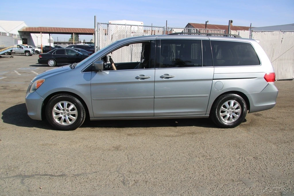 2008 Honda Odyssey - Image 3 of 21