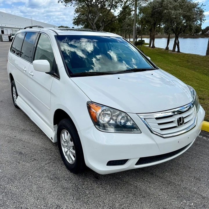 2008 Honda Odyssey - Image 8 of 21