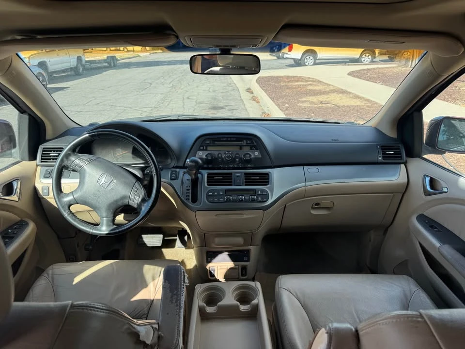 2008 Honda Odyssey - Image 9 of 10