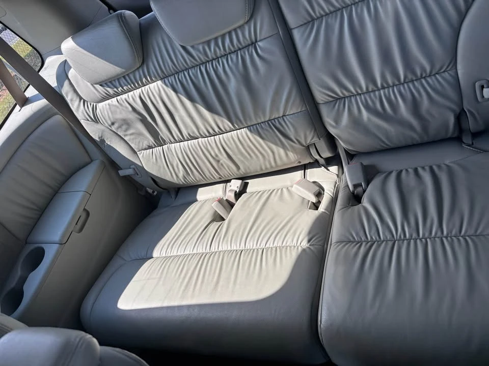 2008 Honda Odyssey - Image 11 of 18