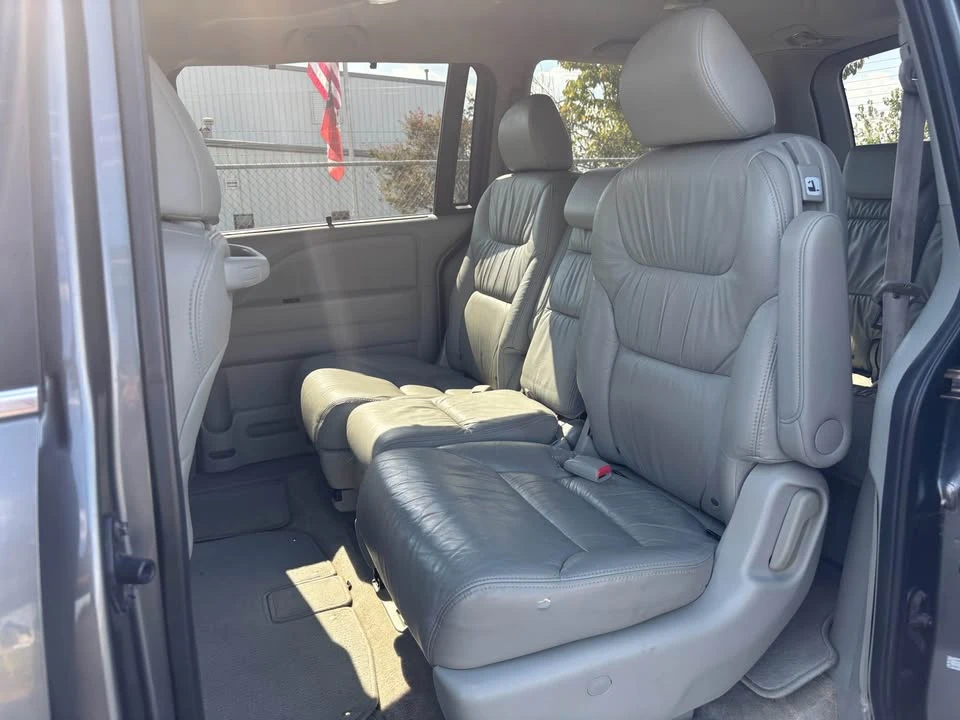 2008 Honda Odyssey - Image 17 of 18