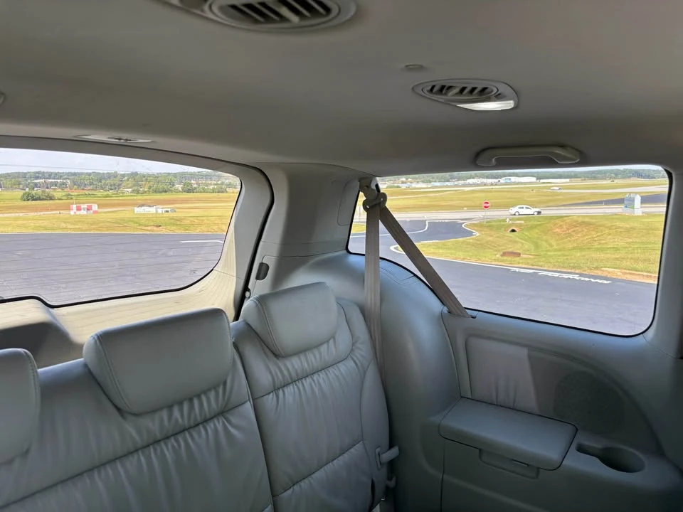2008 Honda Odyssey - Image 15 of 18