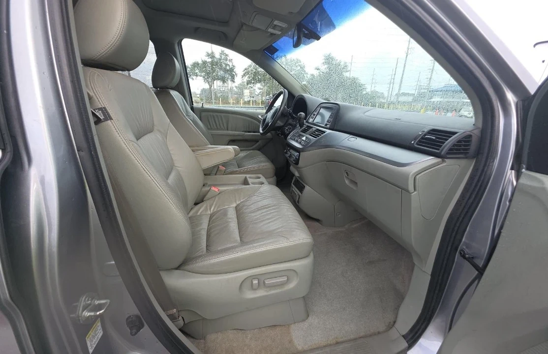 2008 Honda Odyssey - Image 8 of 11
