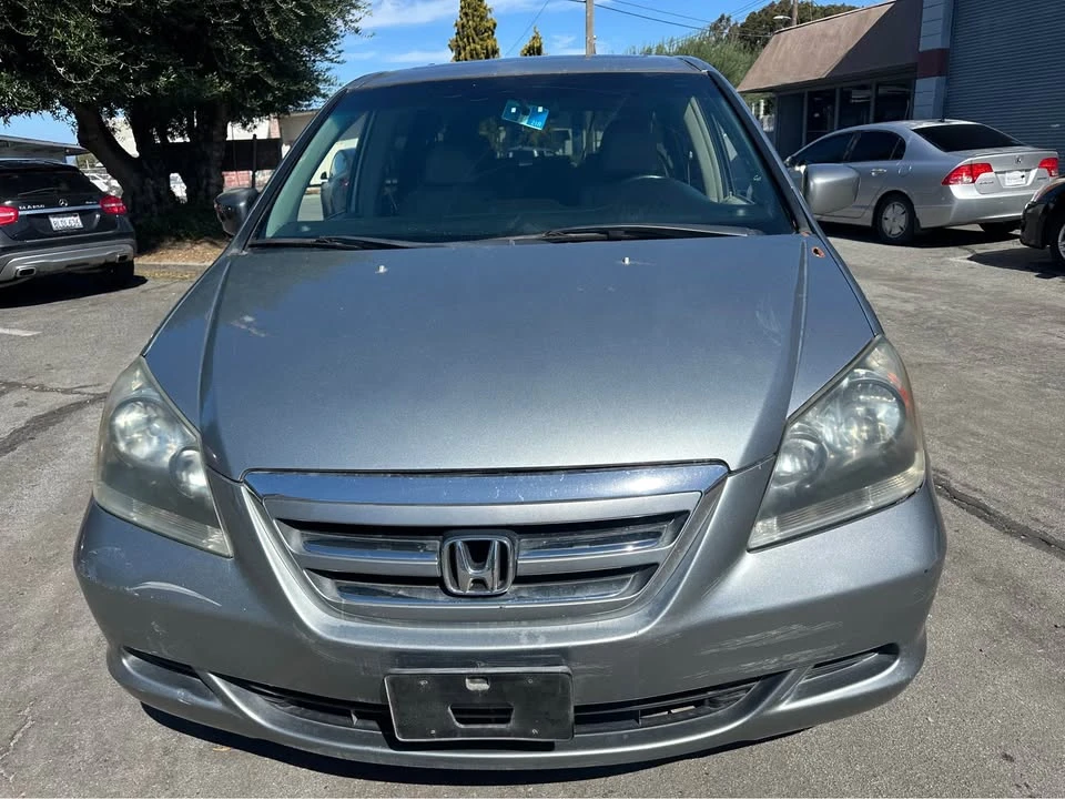 2008 Honda Odyssey - Image 3 of 5