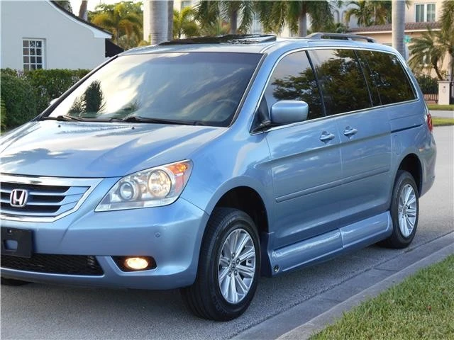 2008 Honda Odyssey - Image 8 of 12
