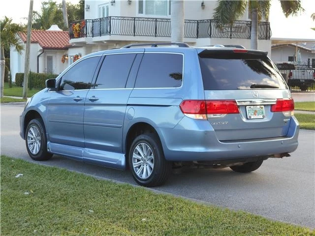 2008 Honda Odyssey - Image 11 of 12