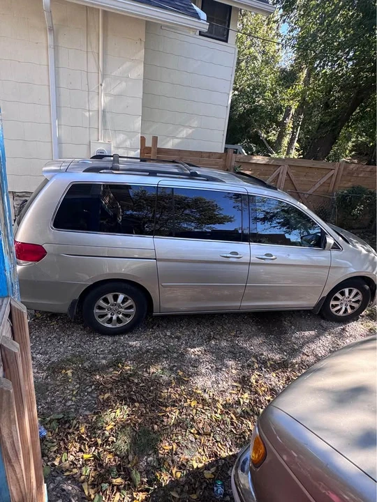 2008 Honda Odyssey - Image 3 of 4