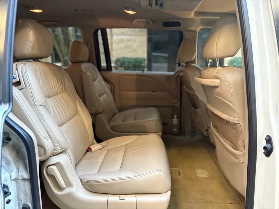2008 Honda Odyssey - Image 9 of 11