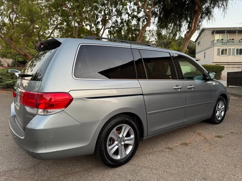 2008 Honda Odyssey - Image 3 of 13