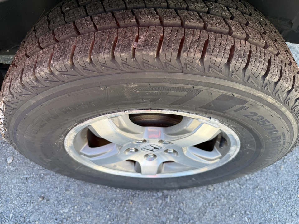 2008 Honda Pilot 1st Gen - Image 18 of 21