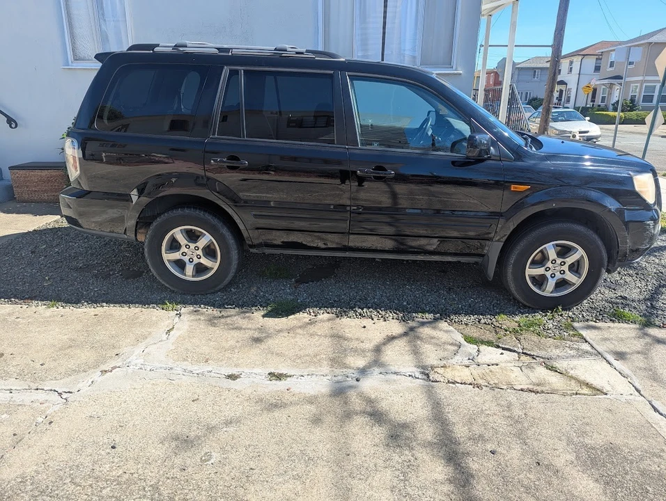 2008 Honda Pilot 1st Gen - Image 8 of 16