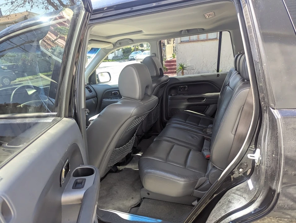 2008 Honda Pilot 1st Gen - Image 4 of 16