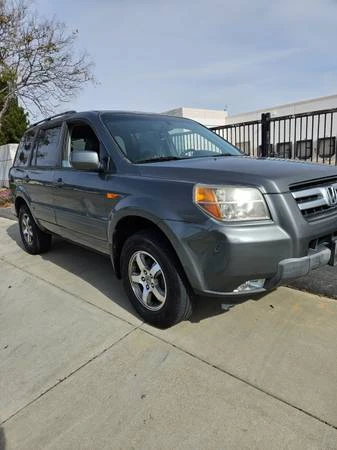 2008 Honda Pilot 1st Gen - Image 4 of 12