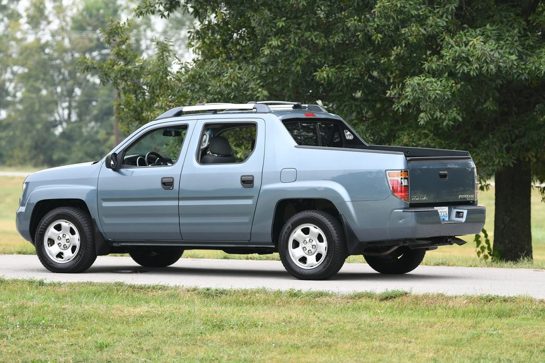2008 Honda Ridgeline 1st Gen - Image 10 of 31