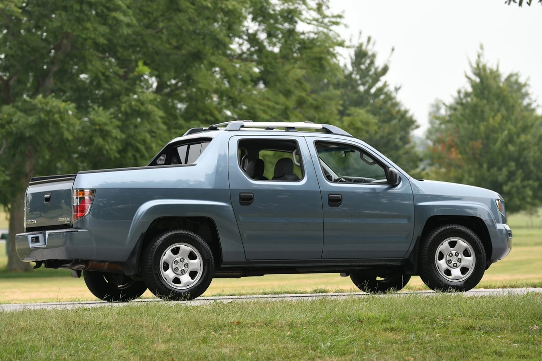 2008 Honda Ridgeline 1st Gen - Image 16 of 31