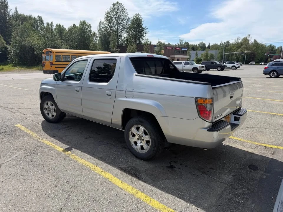 2008 Honda Ridgeline 1st Gen - Image 6 of 10