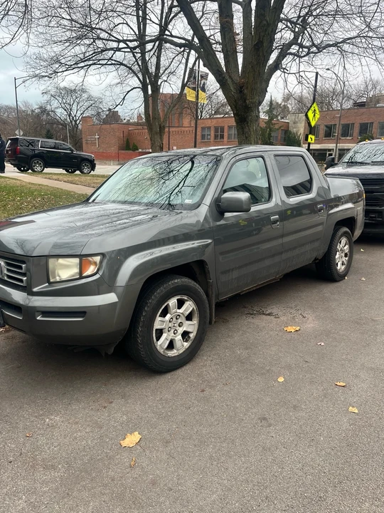 2008 Honda Ridgeline 1st Gen - Image 3 of 7