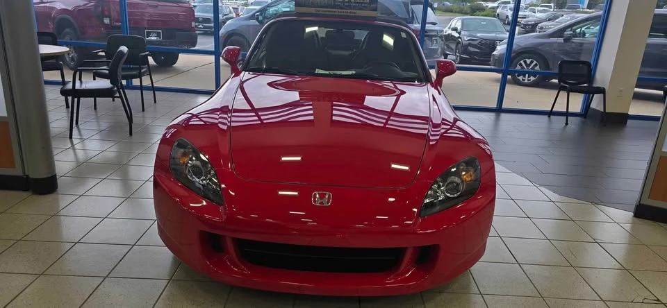 2008 Honda AP2 S2000 - Image 2 of 5