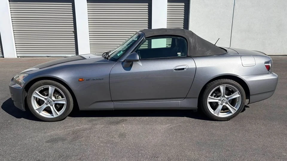 2008 Honda AP2 S2000 - Image 2 of 4