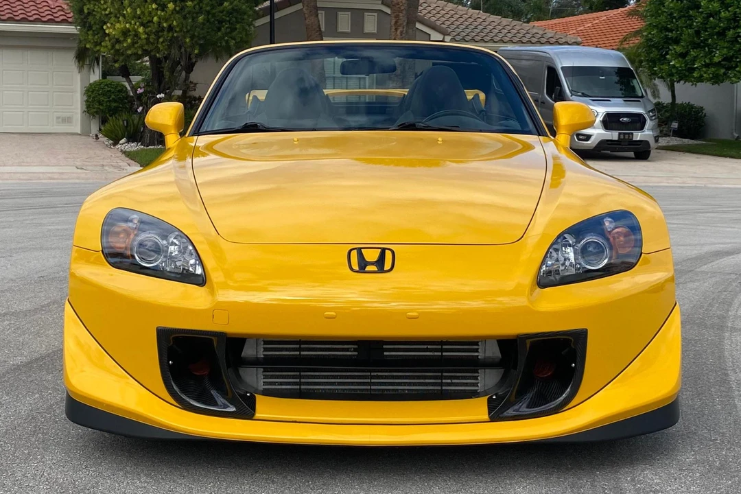 2008 Honda AP2 S2000 - Image 2 of 31