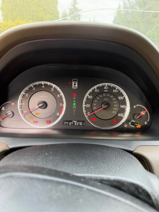 2008 Honda Accord 8th Gen - Image 9 of 10
