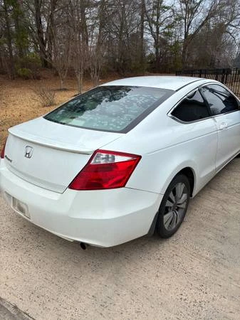 2008 Honda Accord 8th Gen - Image 3 of 7