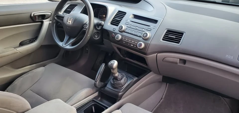 2008 Honda Civic 8th Gen - Image 5 of 8