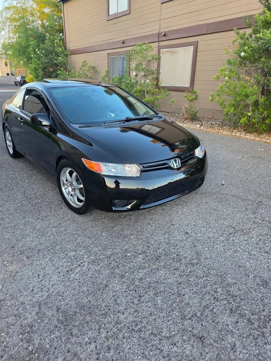 2008 Honda Civic 8th Gen - Image 3 of 7