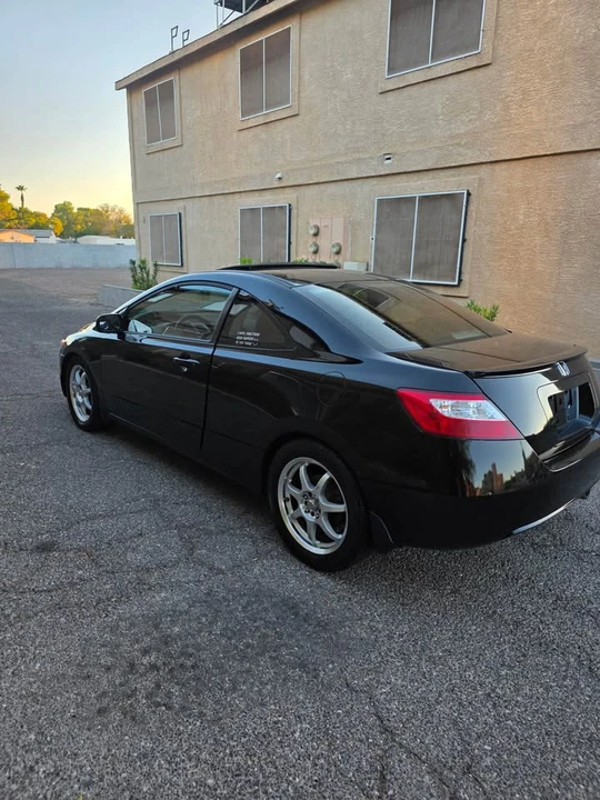 2008 Honda Civic 8th Gen - Image 4 of 7