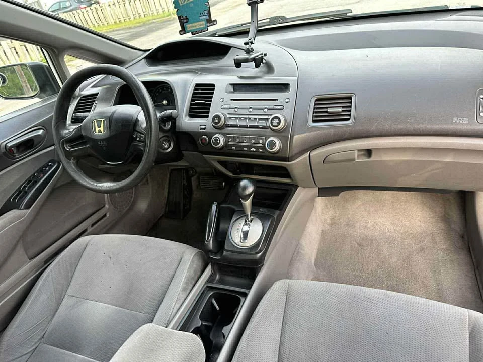 2008 Honda Civic 8th Gen - Image 7 of 8