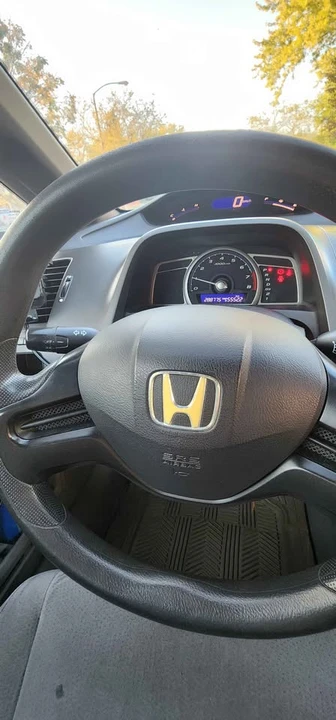 2008 Honda Civic 8th Gen - Image 3 of 9