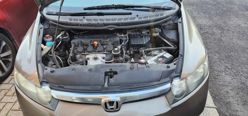 2008 Honda Civic 8th Gen - Image 5 of 9