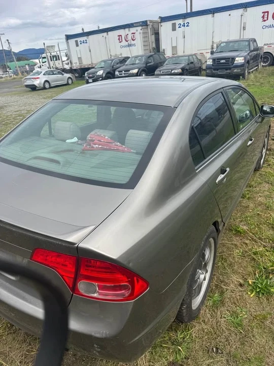 2008 Honda Civic 8th Gen - Image 7 of 14