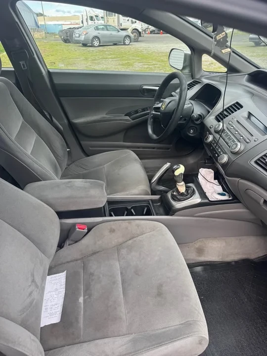 2008 Honda Civic 8th Gen - Image 10 of 14