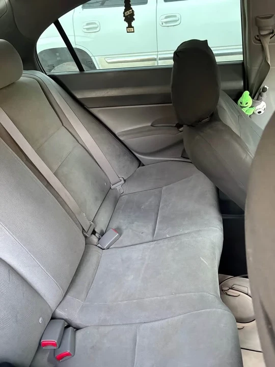 2008 Honda Civic 8th Gen - Image 4 of 4