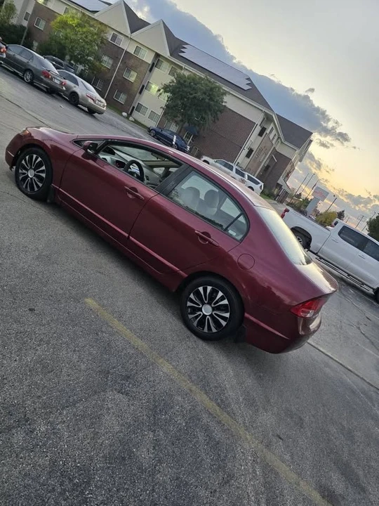2008 Honda Civic 8th Gen - Image 3 of 7