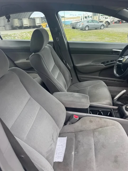 2008 Honda Civic 8th Gen - Image 13 of 14