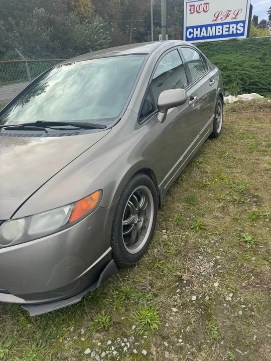 2008 Honda Civic 8th Gen - Image 4 of 14