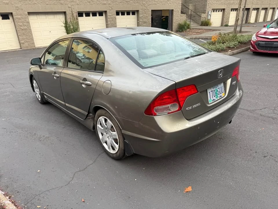 2008 Honda Civic 8th Gen - Image 4 of 8