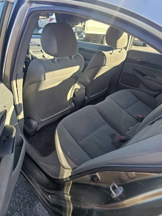 2008 Honda Civic 8th Gen - Image 9 of 10