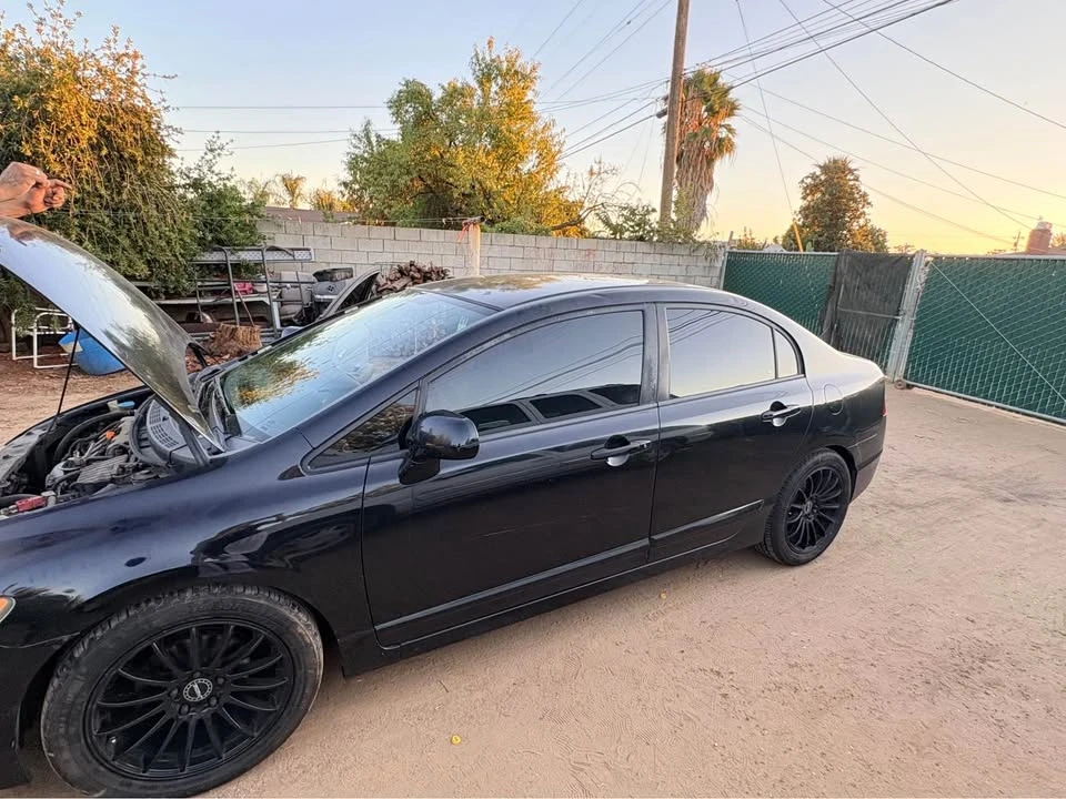 2008 Honda Civic 8th Gen - Image 3 of 4