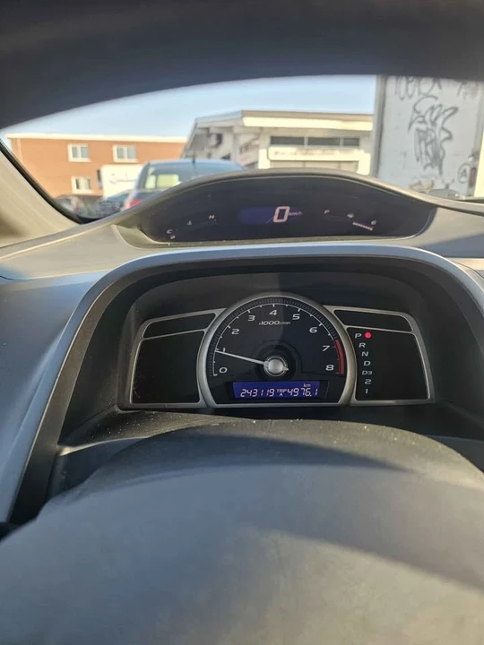2008 Honda Civic 8th Gen - Image 6 of 10