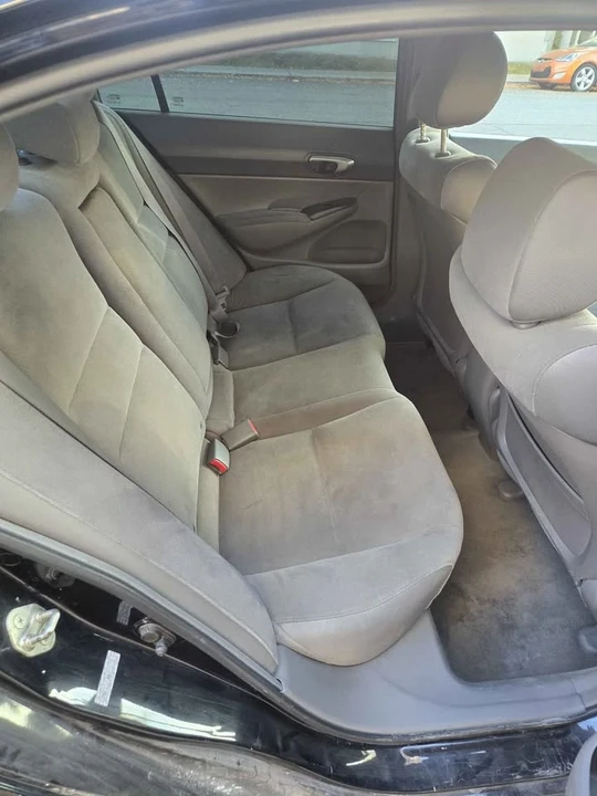 2008 Honda Civic 8th Gen - Image 3 of 9