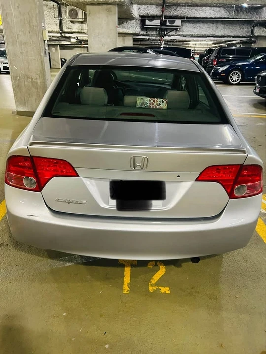 2008 Honda Civic 8th Gen - Image 3 of 7