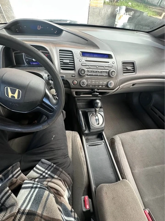 2008 Honda Civic 8th Gen - Image 6 of 13
