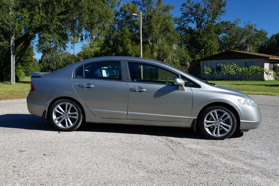 2008 Honda Civic Si 8th Gen - Image 7 of 20