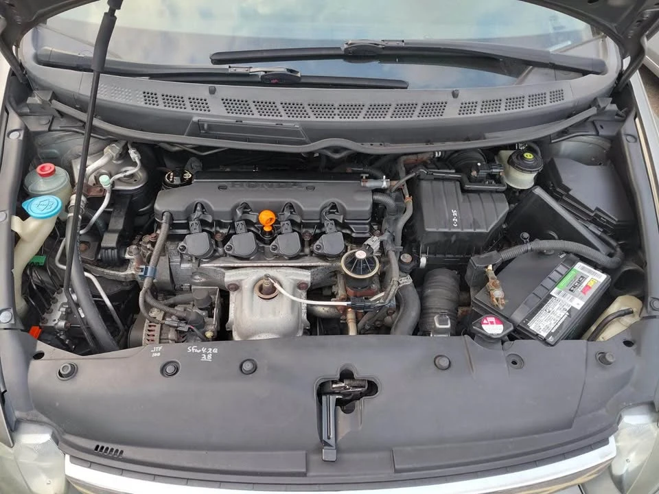 2008 Honda Civic 8th Gen - Image 5 of 10