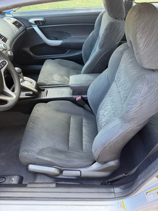 2008 Honda Civic 8th Gen - Image 10 of 12