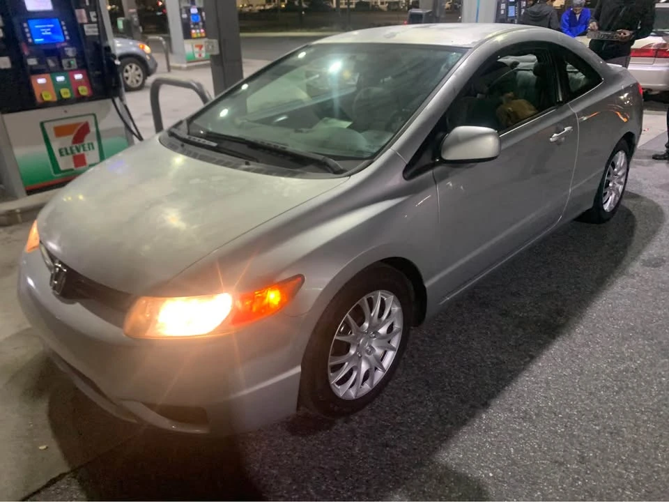 2008 Honda Civic 8th Gen - Image 4 of 7